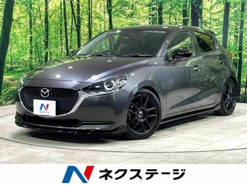 MAZDA　MAZDA2