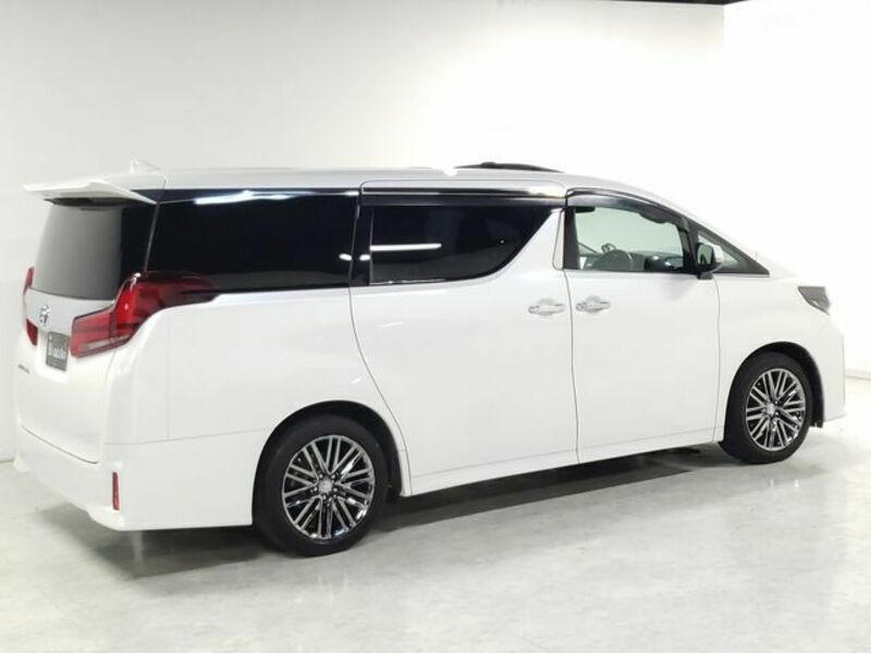 ALPHARD-8