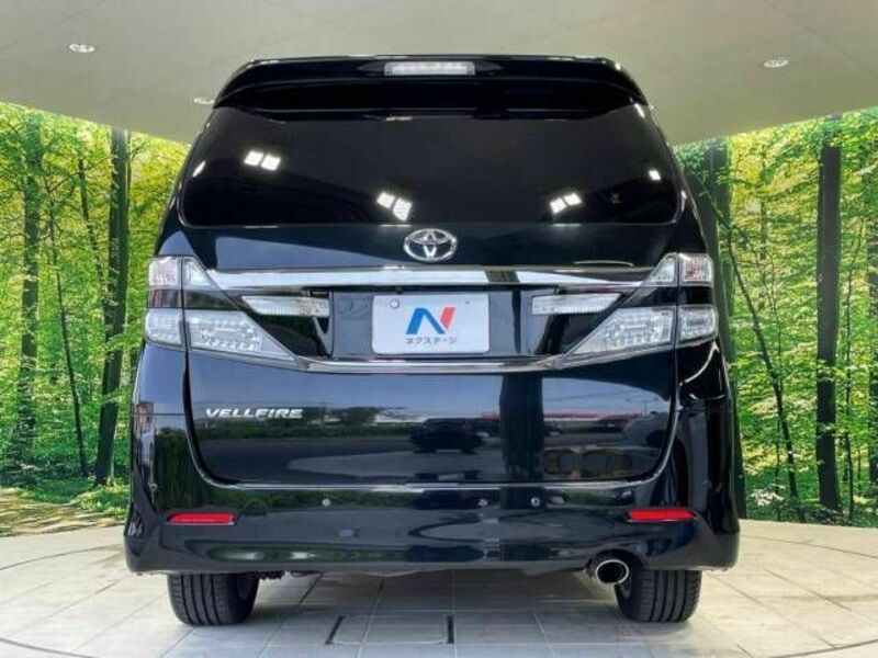 VELLFIRE-16