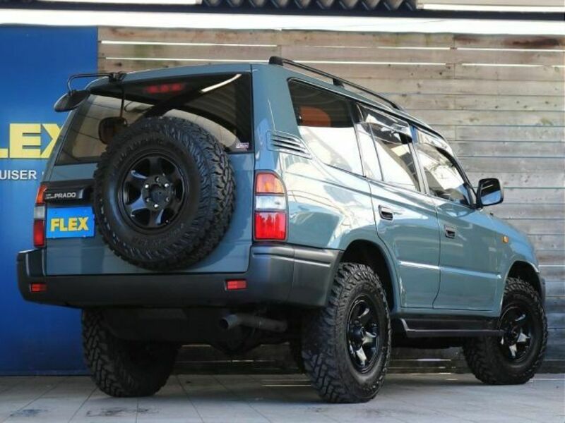 LAND CRUISER PRADO-7