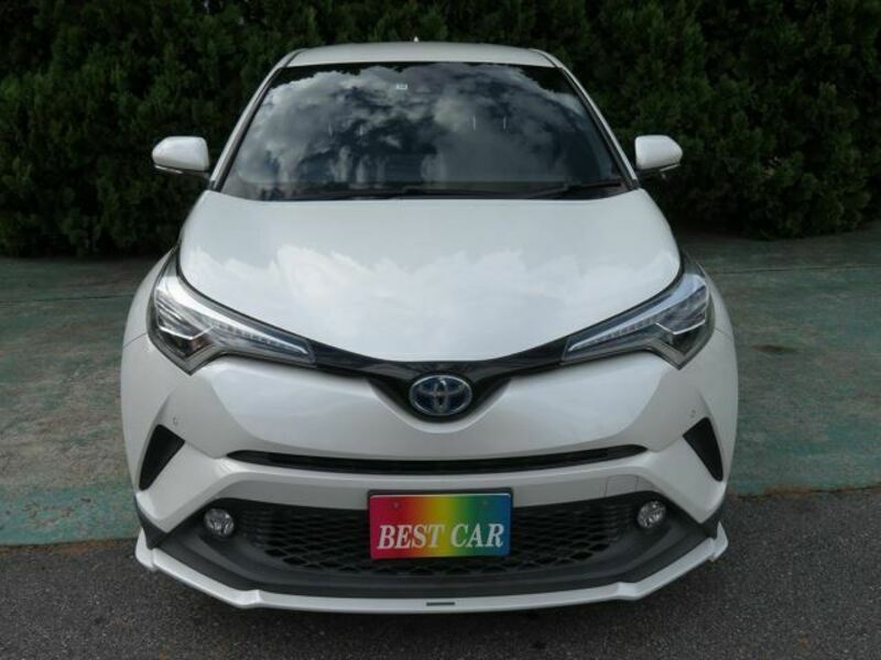 TOYOTA　C-HR