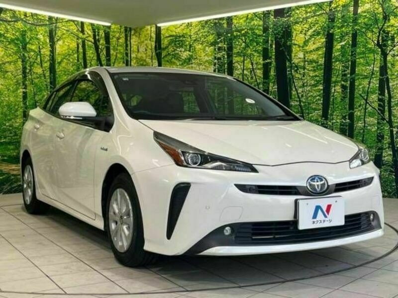 PRIUS-16