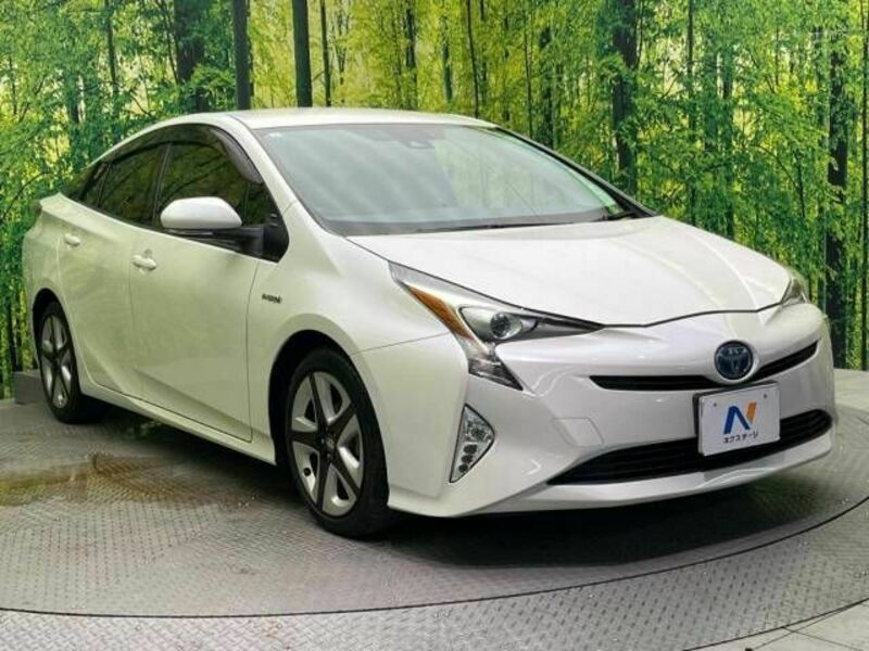 PRIUS-16