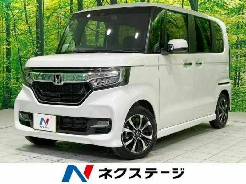 HONDA　N BOX CUSTOM