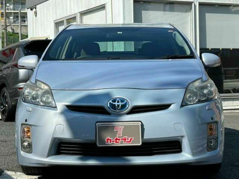 PRIUS-1