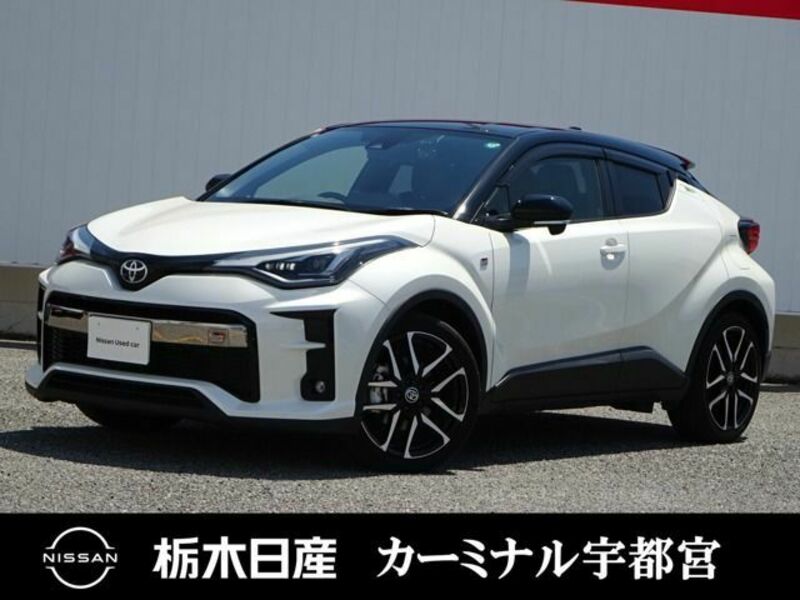 TOYOTA　C-HR