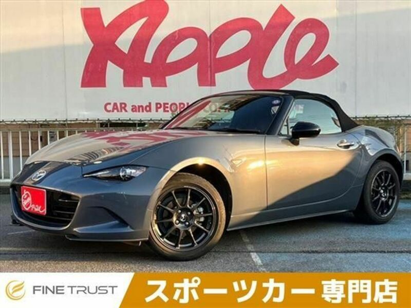 MAZDA　ROADSTER