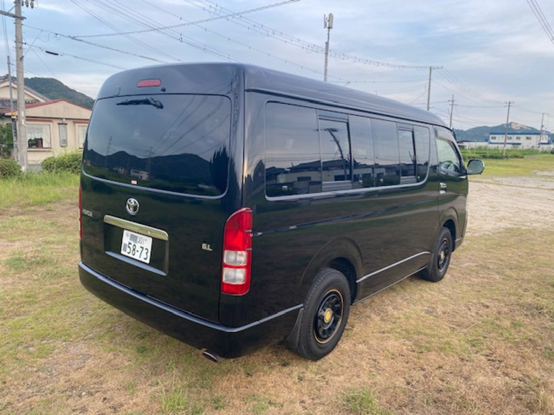 HIACE-18