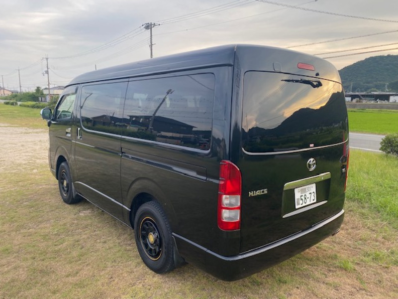 HIACE-16