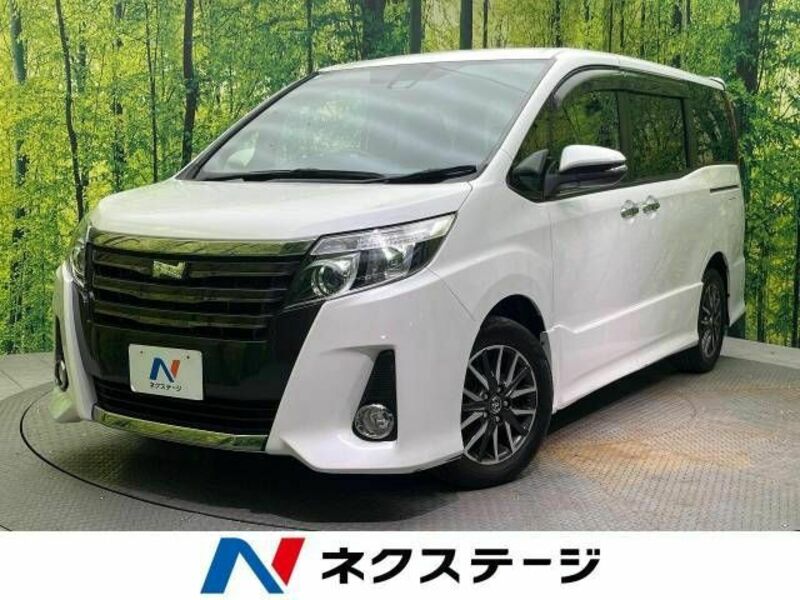 TOYOTA　NOAH