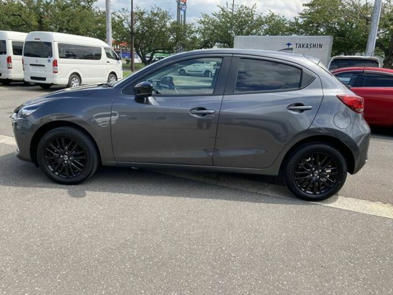 MAZDA2-7