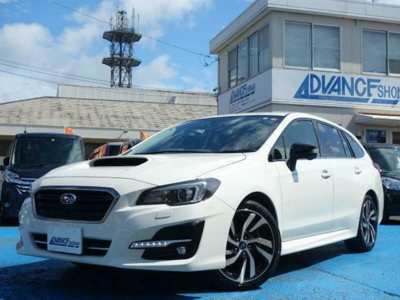 SUBARU　LEVORG