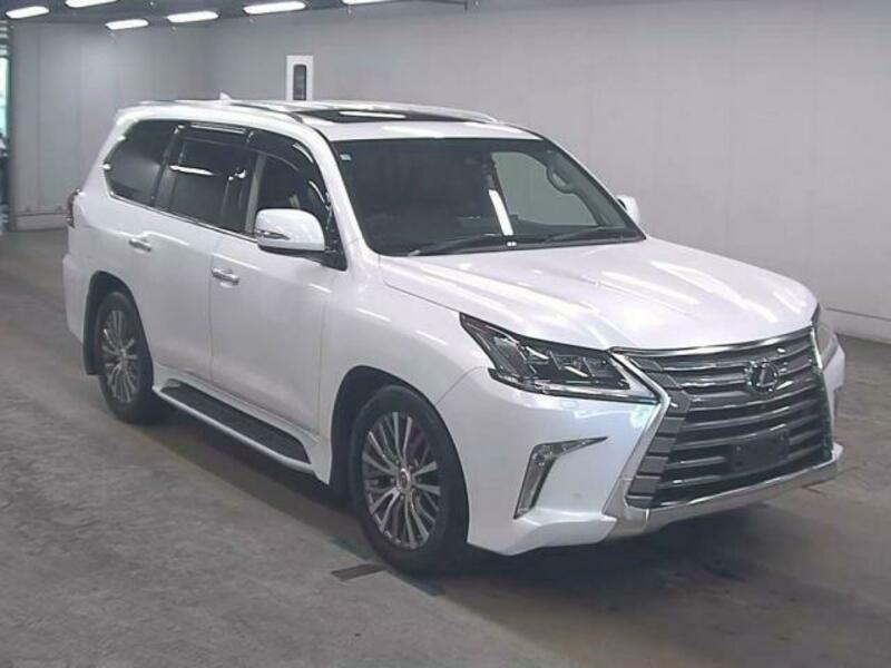 LEXUS　LX