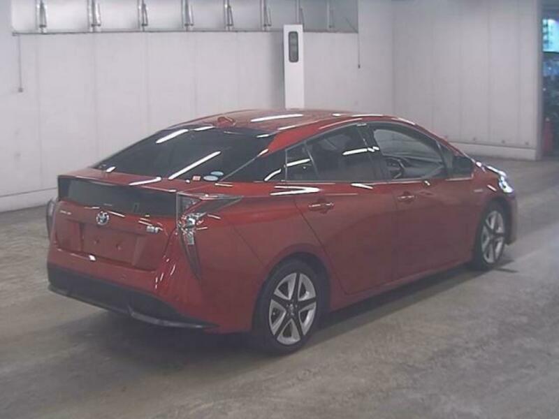 PRIUS-3