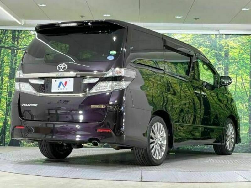 VELLFIRE-17