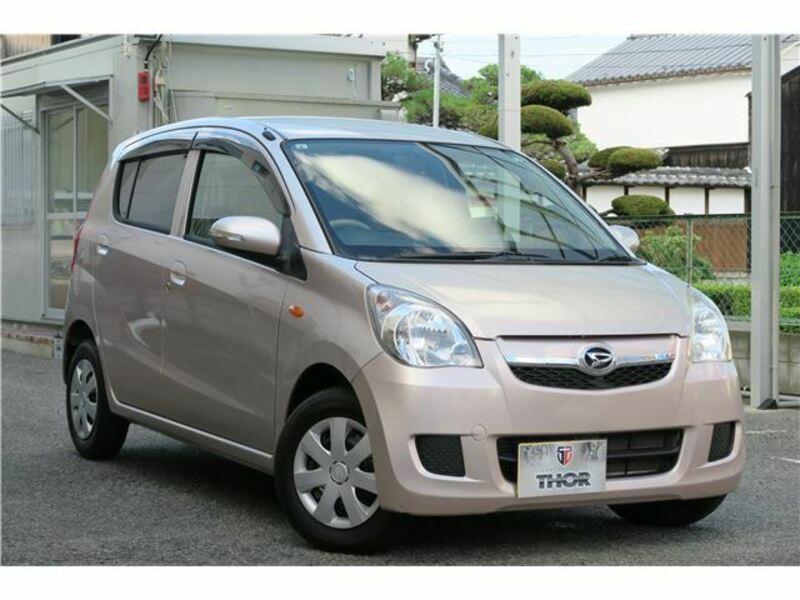 DAIHATSU　MIRA