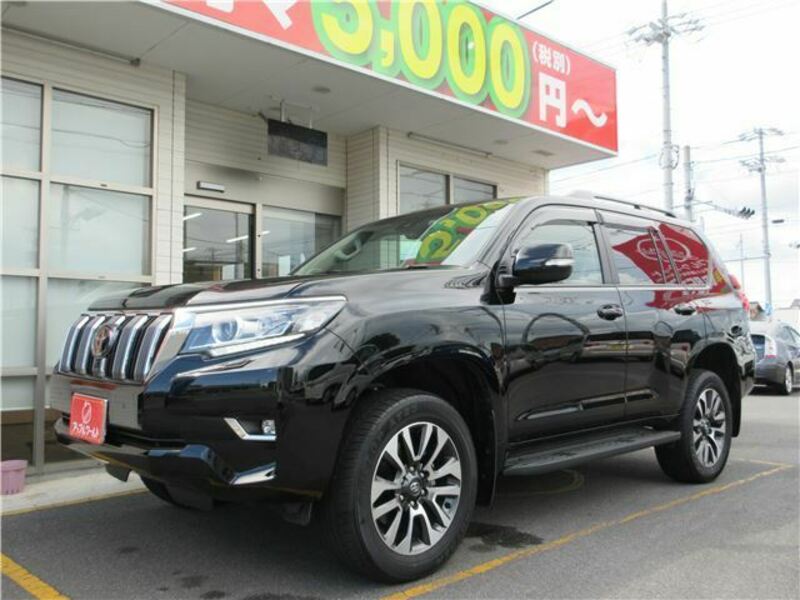 TOYOTA　LAND CRUISER PRADO