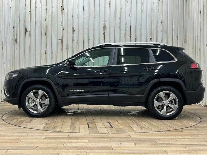 JEEP CHEROKEE-14