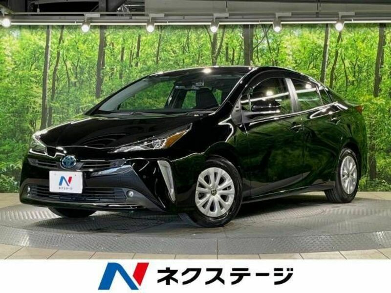 TOYOTA　PRIUS