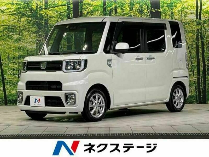 DAIHATSU　WAKE