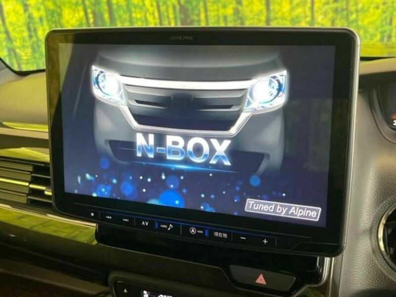 N BOX CUSTOM-2