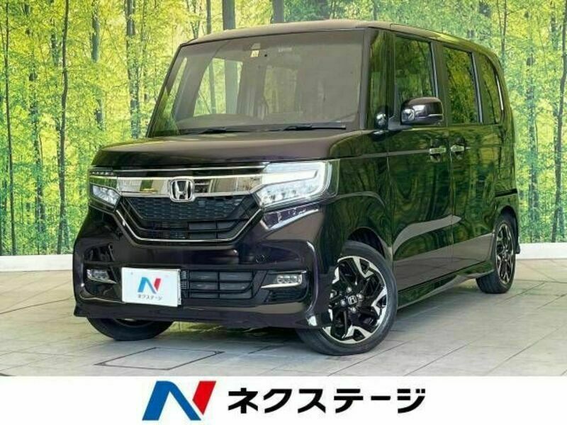 HONDA　N BOX CUSTOM