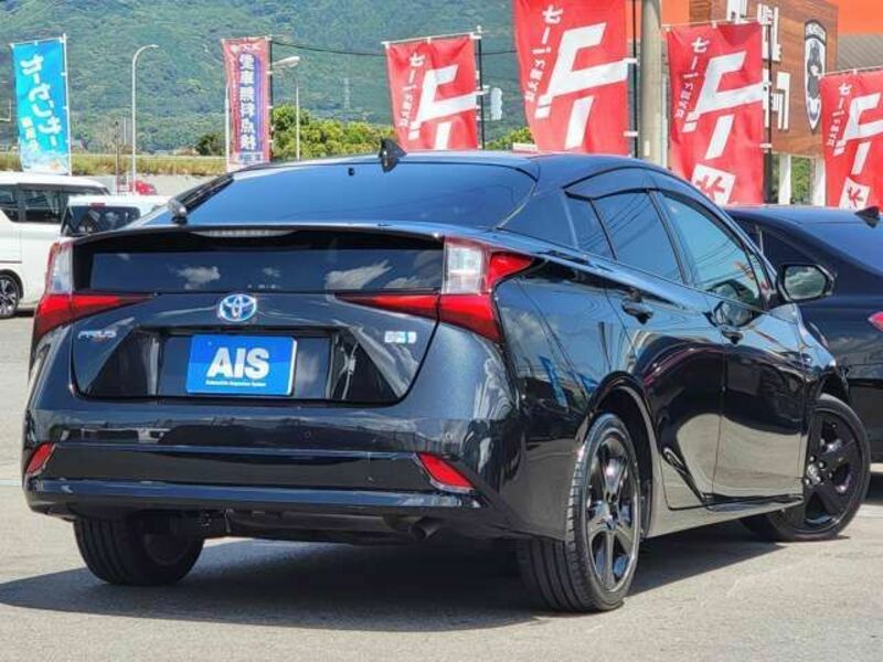 PRIUS-3