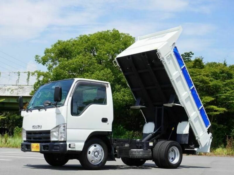 ISUZU　ELF