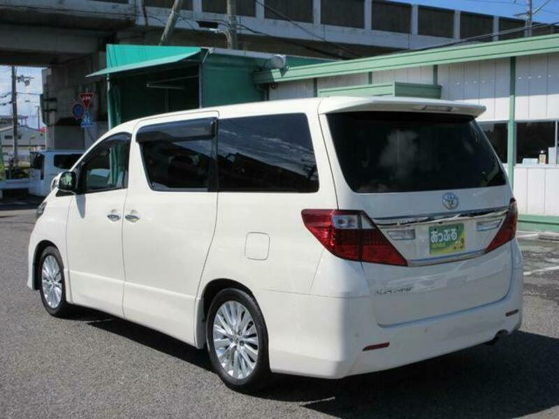 ALPHARD-8