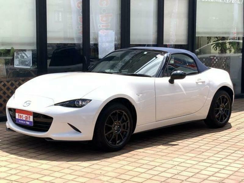 MAZDA　ROADSTER