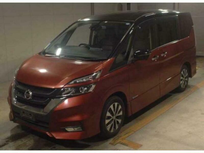 NISSAN　SERENA