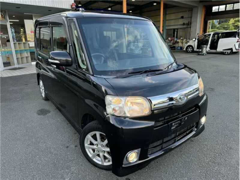 DAIHATSU　TANTO