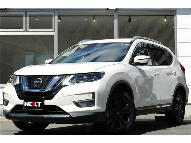 NISSAN　X-TRAIL