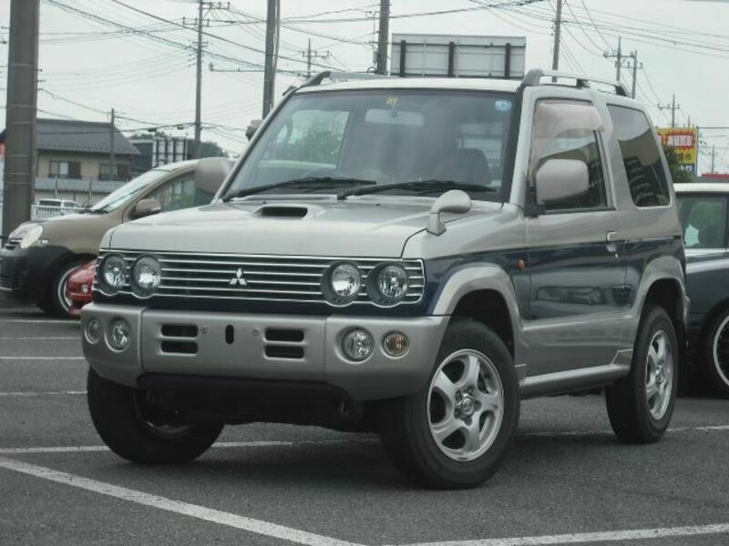 MITSUBISHI　PAJERO MINI