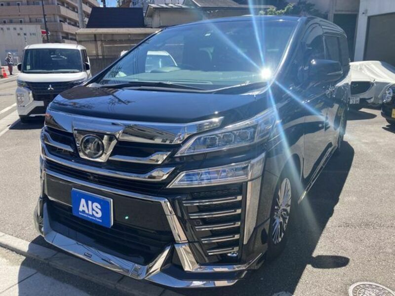 TOYOTA　VELLFIRE