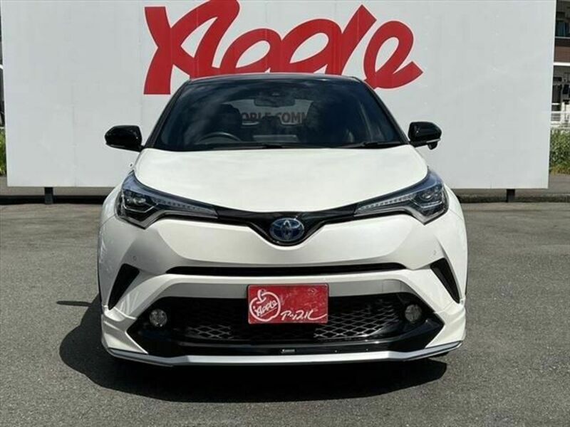 C-HR-11