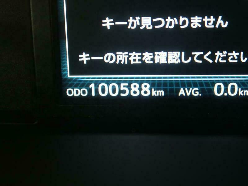 Used 2014 TOYOTA PRIUS ALPHA ZVW41W | SBI Motor Japan