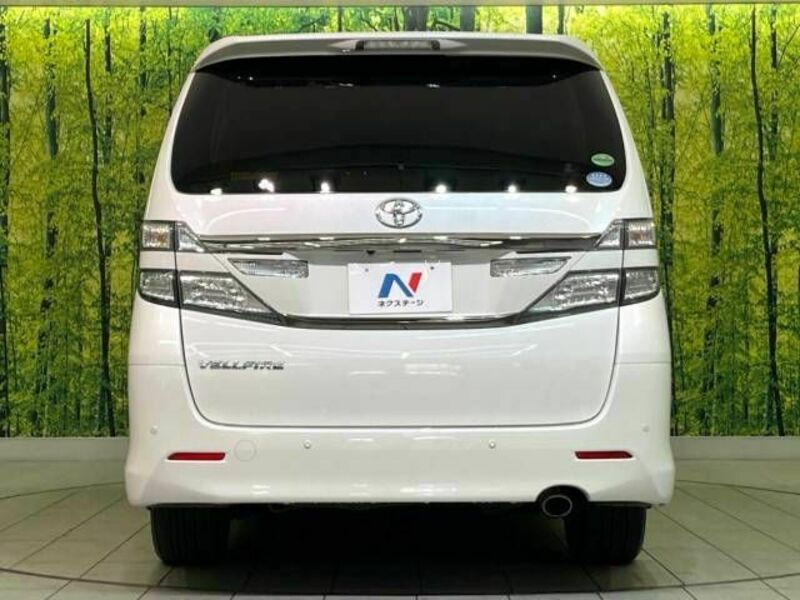 VELLFIRE-18