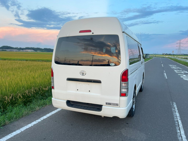 HIACE VAN-17