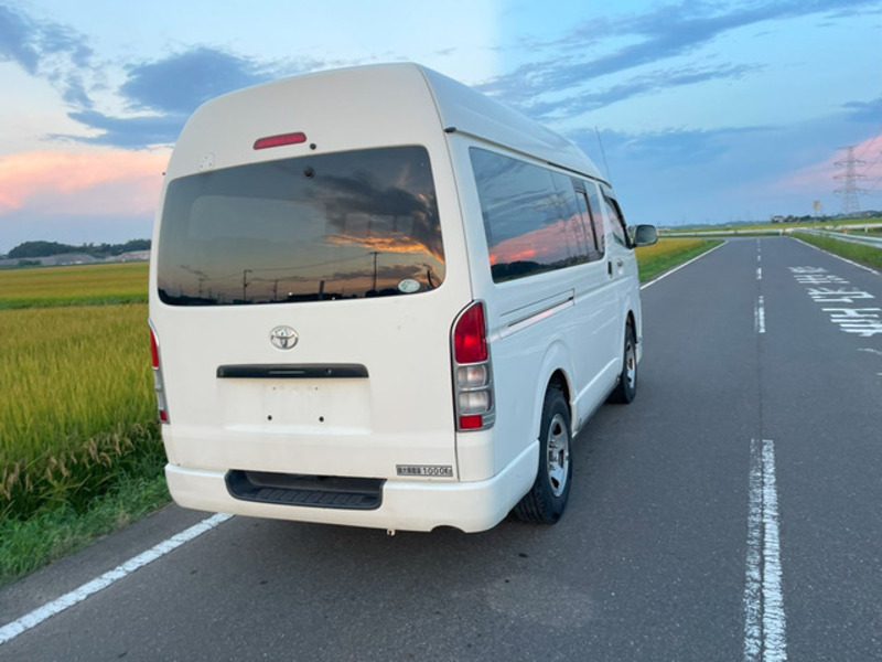 HIACE VAN-16