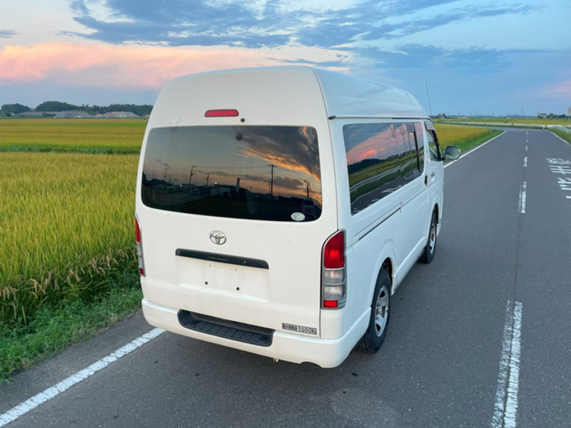 HIACE VAN-15