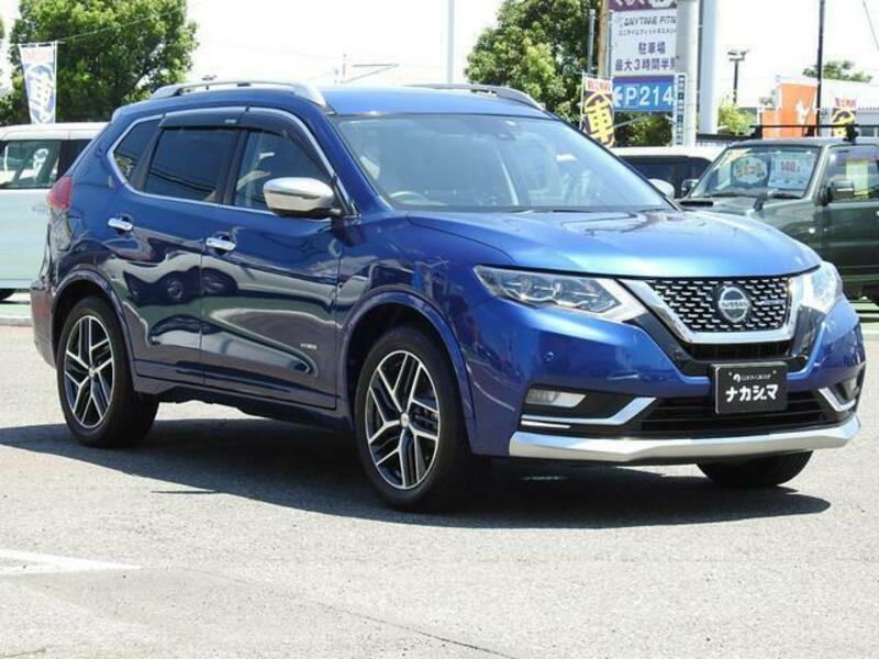 X-TRAIL