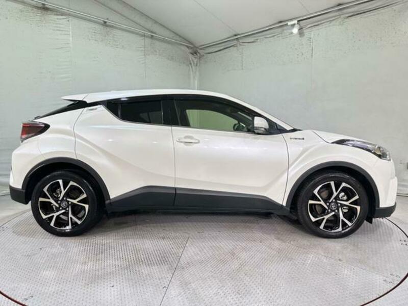 C-HR-13