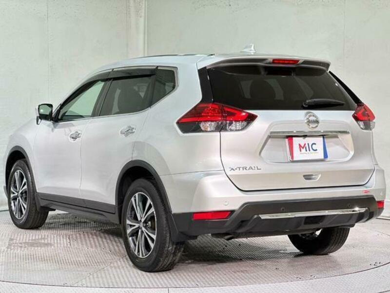 X-TRAIL-7