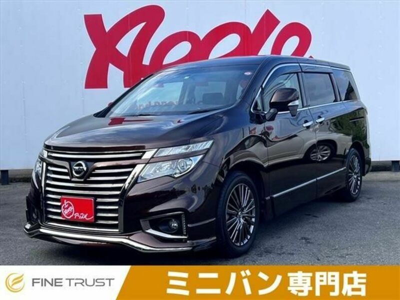 NISSAN　ELGRAND