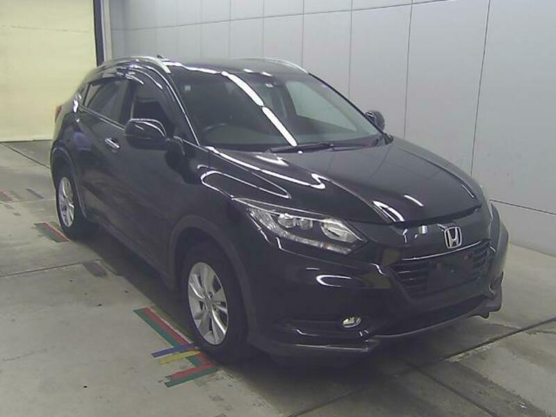 HONDA　VEZEL