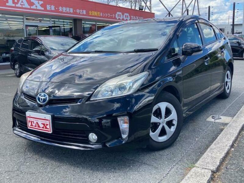 TOYOTA　PRIUS