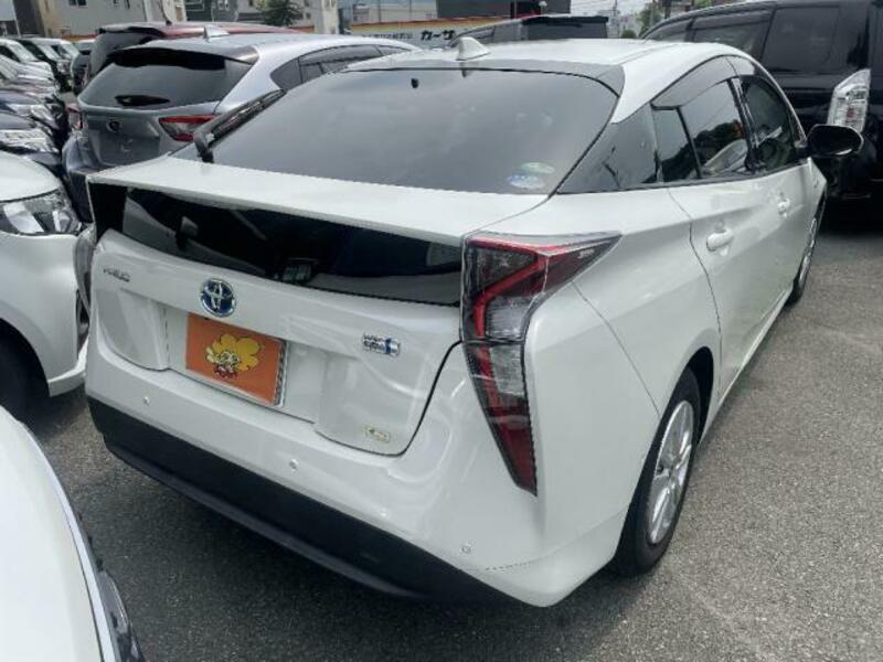 PRIUS-1