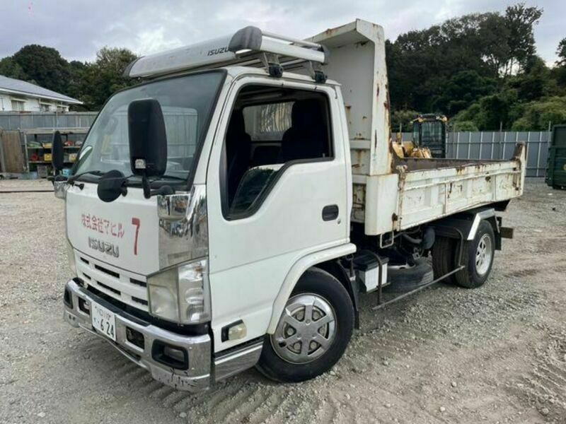 ISUZU　ELF