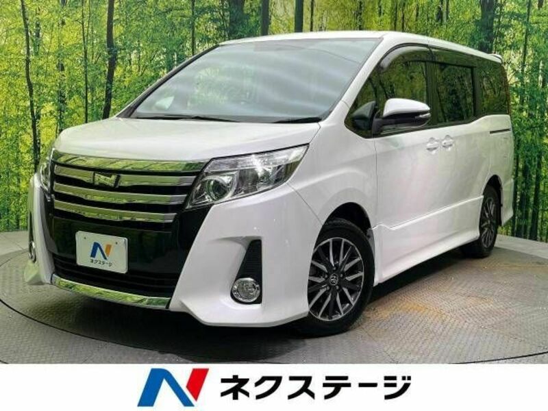 TOYOTA　NOAH